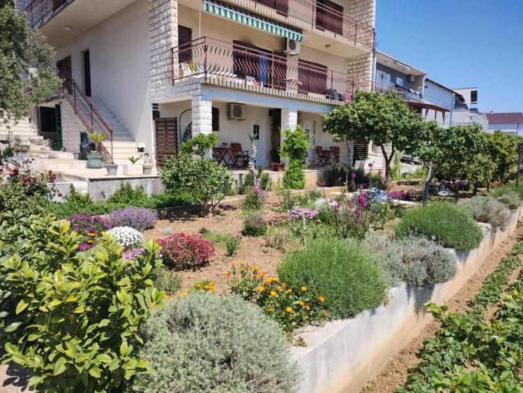 Apartments Tomas Trogir Luaran gambar