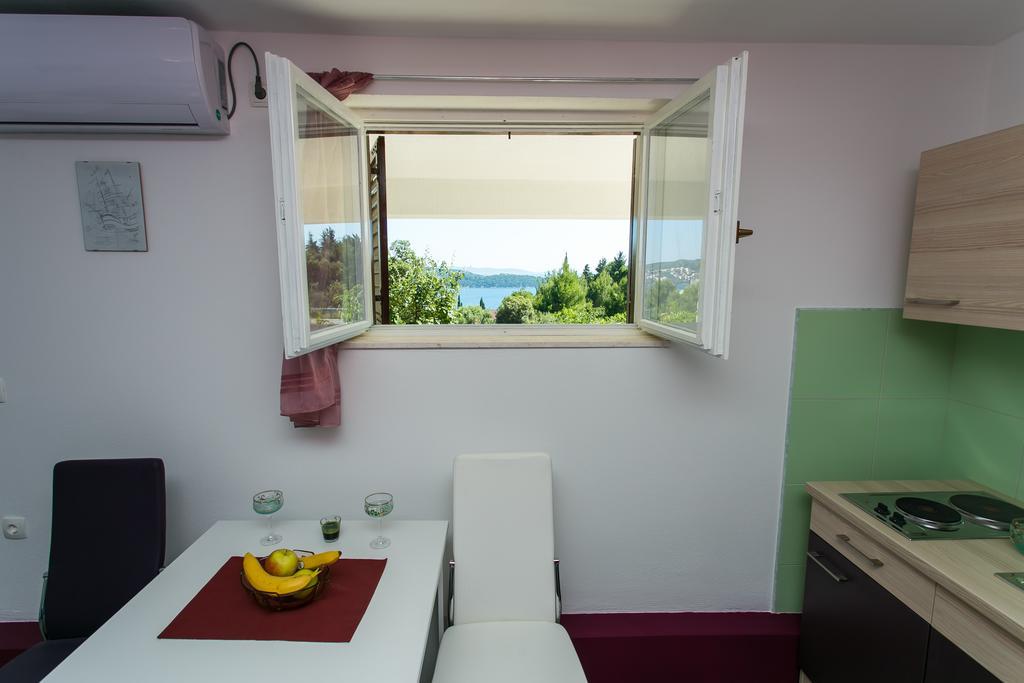 Apartments Tomas Trogir Luaran gambar