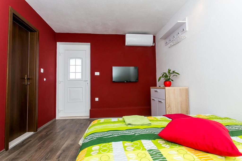 Apartments Tomas Trogir Luaran gambar